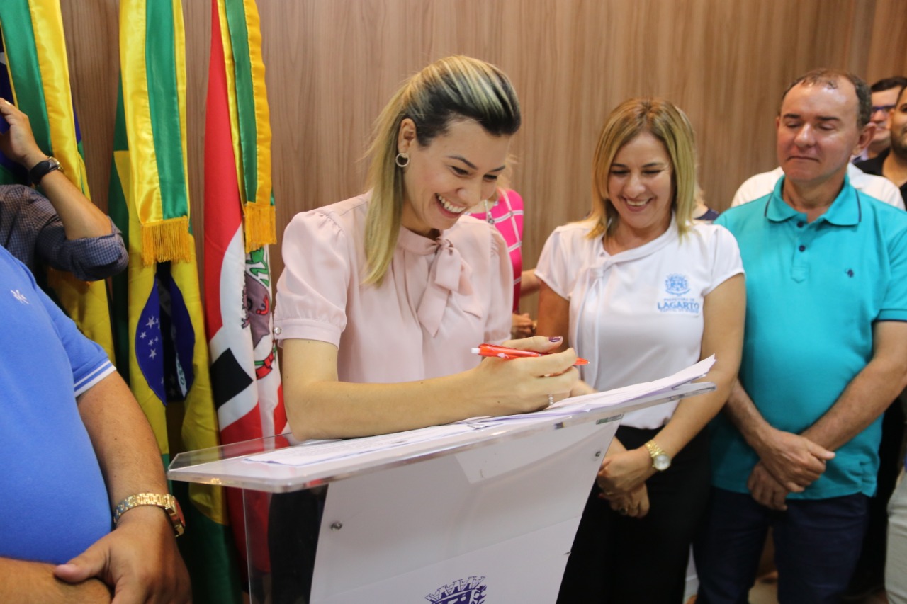Prefeita Hilda Ribeiro de Lagarto cria projeto de lei para isentar de impostos os mototaxistas 4