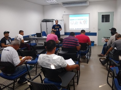 Semed finaliza  capacitação para condutores de transporte escolar do município