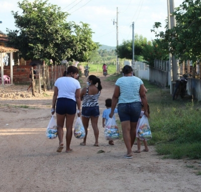 A semana começou com mais doações de alimentos pela Prefeitura de Lagarto