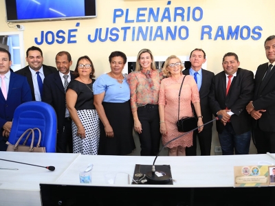 Hilda Ribeiro é nomeada em definitivo, prefeita de Lagarto