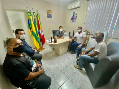 Sintese tem encontro com secretários de educação e finanças