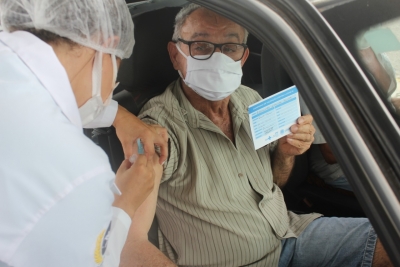 Prefeitura de Lagarto amplia vacinação contra a Covid-19 para idosos a partir de 70 anos
