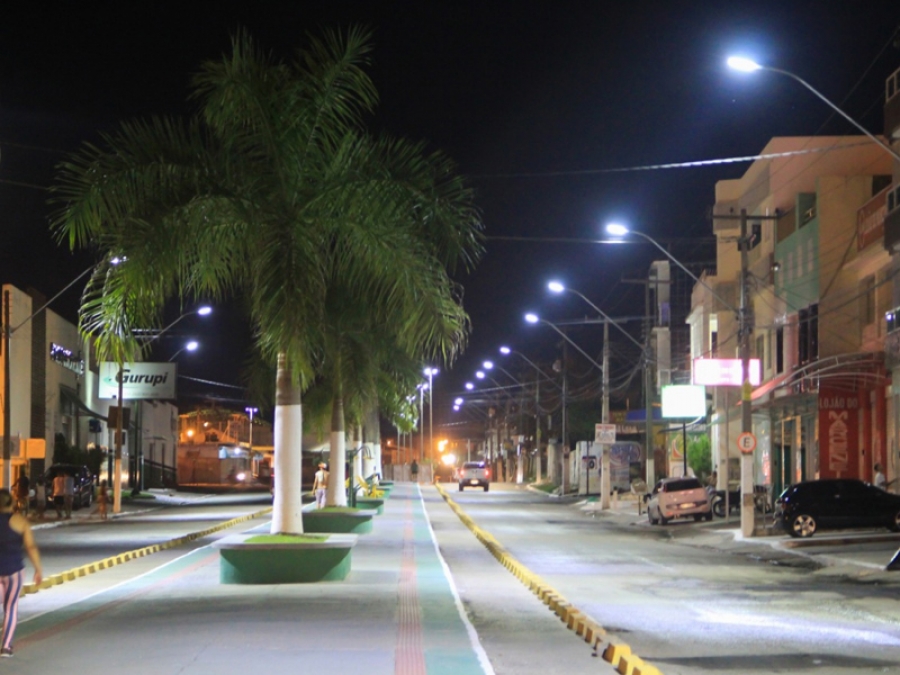 Prefeitura de Lagarto implanta iluminação de LED e deixa a cidade mais bonita e iluminada