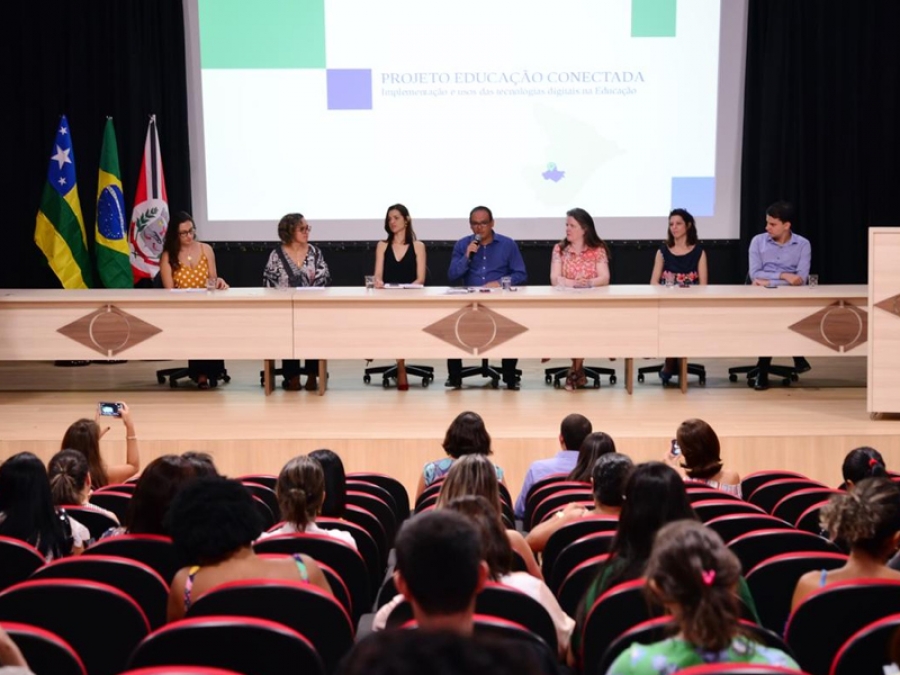 Escolas da Rede Municipal de Lagarto serão contempladas com Kits tecnológicos do Programa Educação Conectada