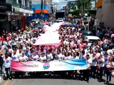 Prefeitura de Lagarto leva multidão para as ruas em caminhada do Outubro Rosa
